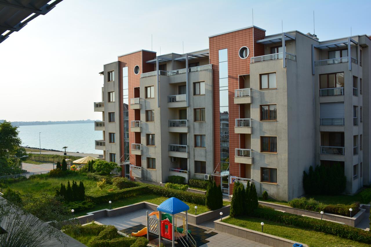 Apartments Helios Поморие Экстерьер фото