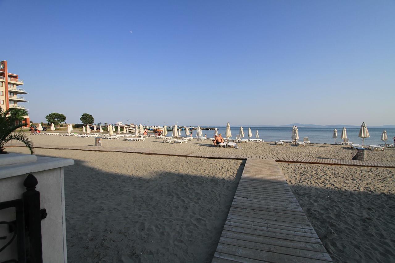 Apartments Helios Поморие Экстерьер фото